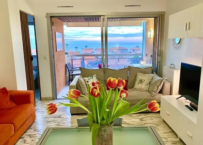 2 Room Flat With Sea View, Private Parking, Swimming Pool, And Ac