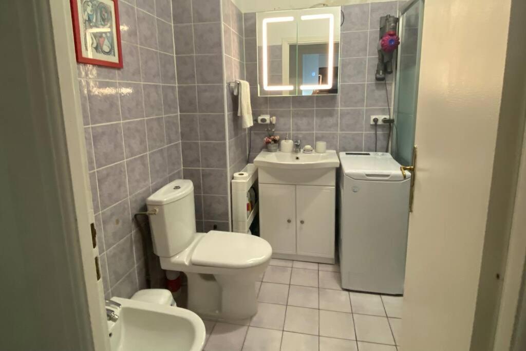 2 Flat With Sea View, Private Parking, Swimming Pool, And Ac * Cagnes-sur-Mer