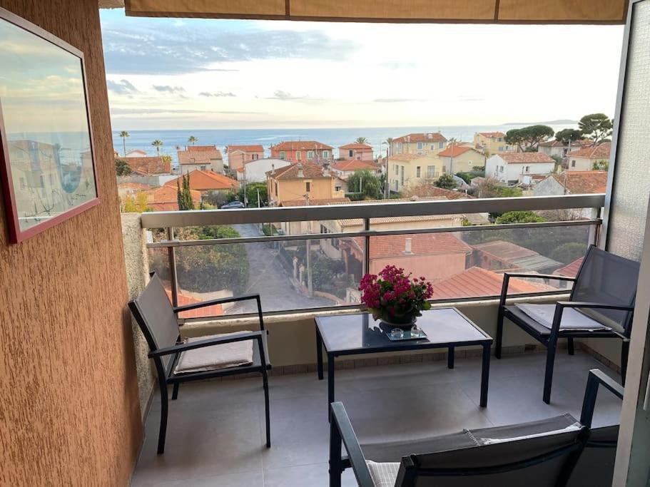 2 Flat With Sea View, Private Parking, Swimming Pool, And Ac *